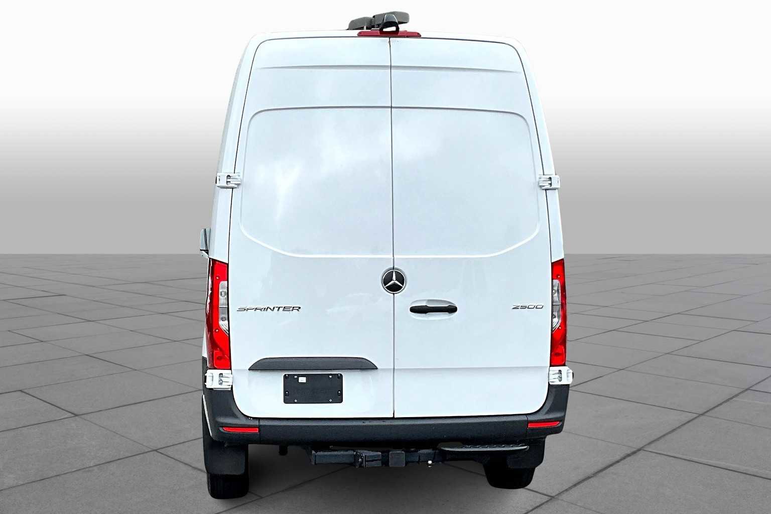 New 2025 Mercedes-Benz Sprinter 2500 image 4