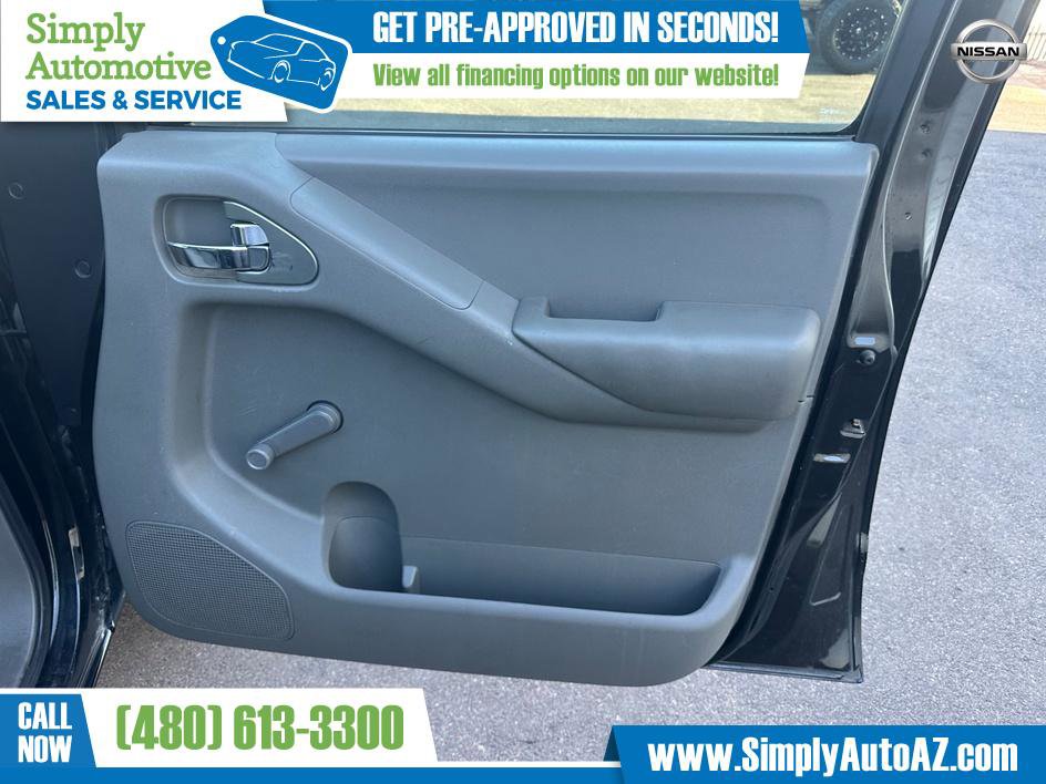 Used 2011 Nissan Frontier S image 20