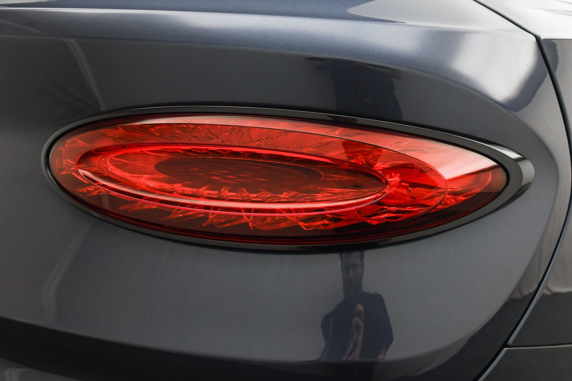 Used 2022 Bentley Bentayga S image 26