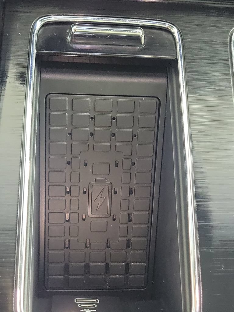 Certified 2025 Lincoln Aviator 2WD w/ Jet Appearance Package image 33