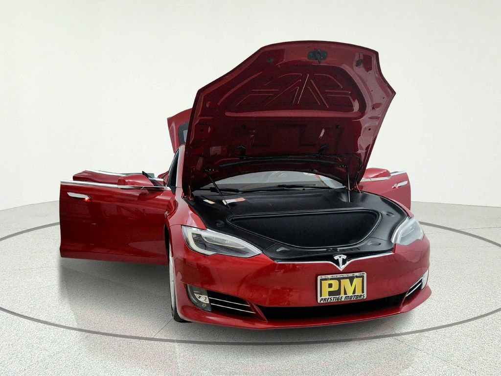 Used 2017 Tesla Model S 75D AWD/4WD image 2