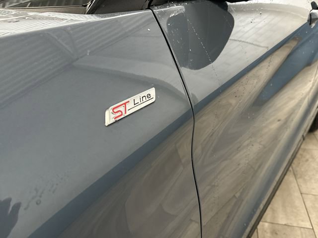 Certified 2025 Ford Explorer ST-Line image 39