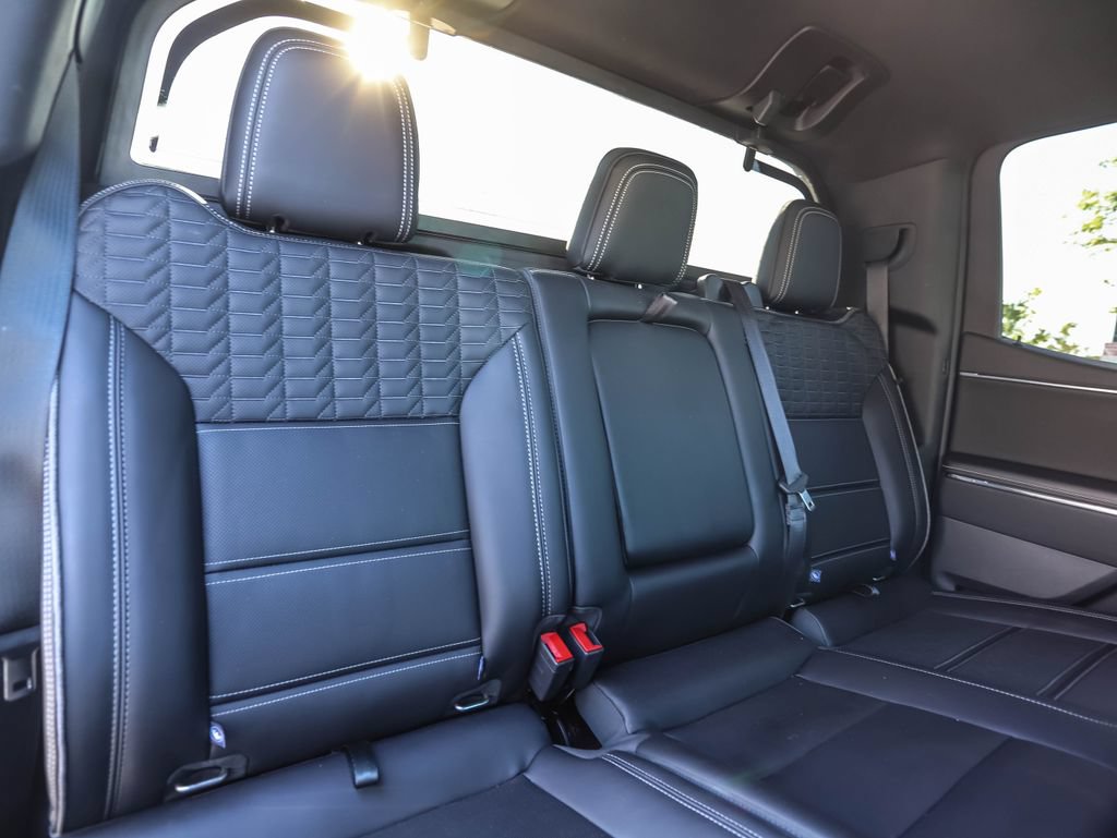 Used 2025 GMC Sierra EV Denali AWD/4WD image 24