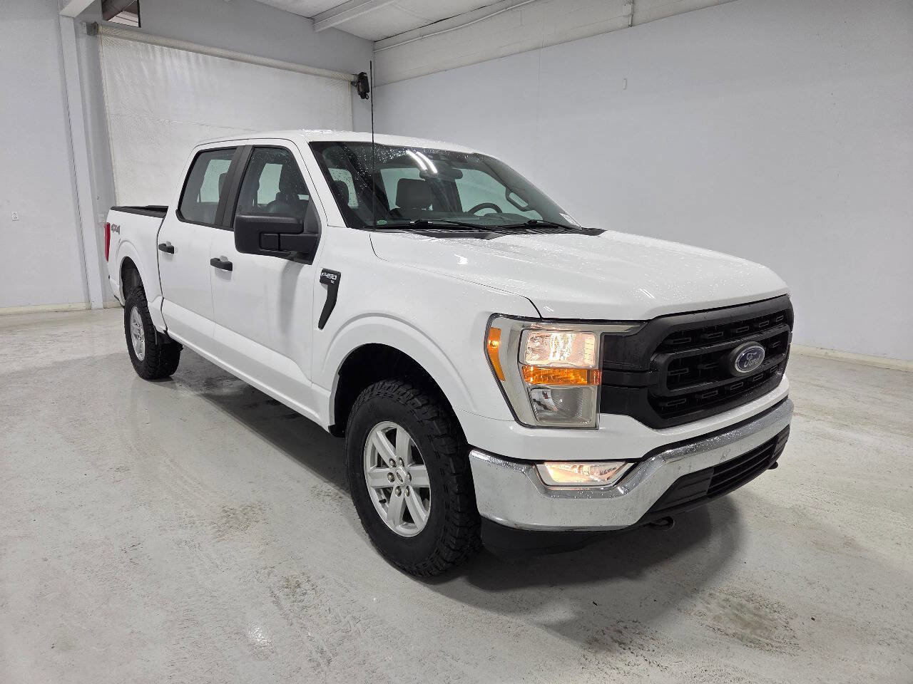 Used 2021 Ford F150 XL w/ Trailer Tow Package AWD/4WD image 1