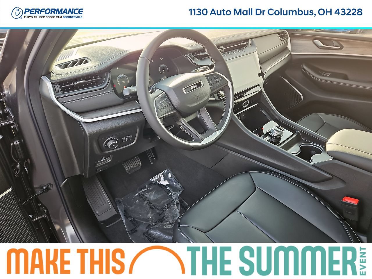 New 2026 Jeep Grand Cherokee Limited w/ Limited Altitude Package AWD/4WD image 18