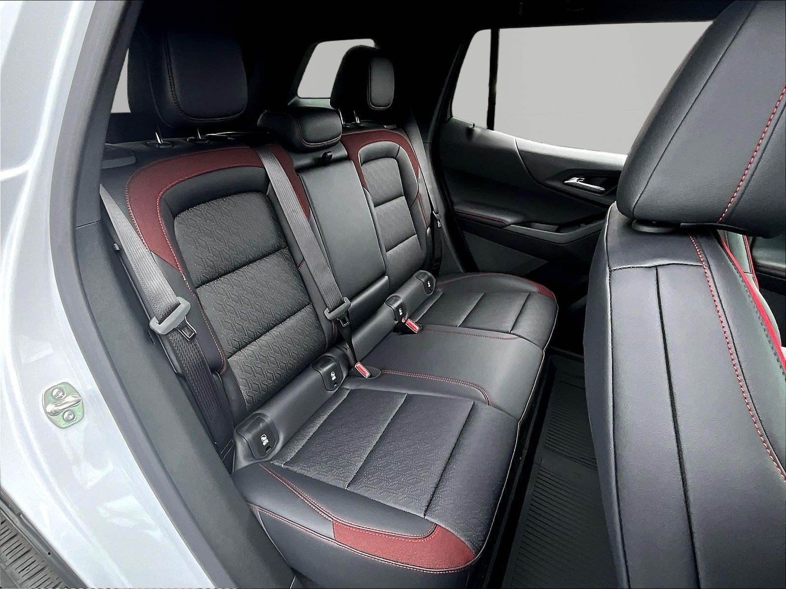 New 2027 Chevrolet Equinox RS w/ Safety and Technology Package FWD image 20