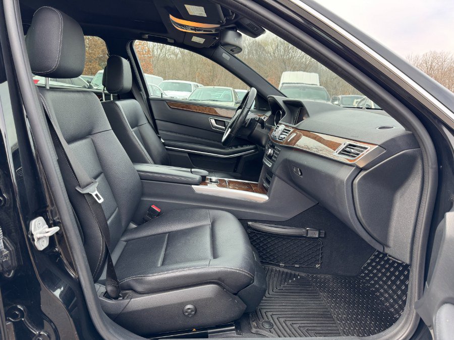 Used 2014 Mercedes-Benz E 350 4MATIC Sedan image 18