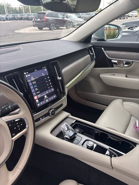 Used 2024 Volvo S90 B6 Ultimate w/ Protection Package Premier AWD/4WD image 5