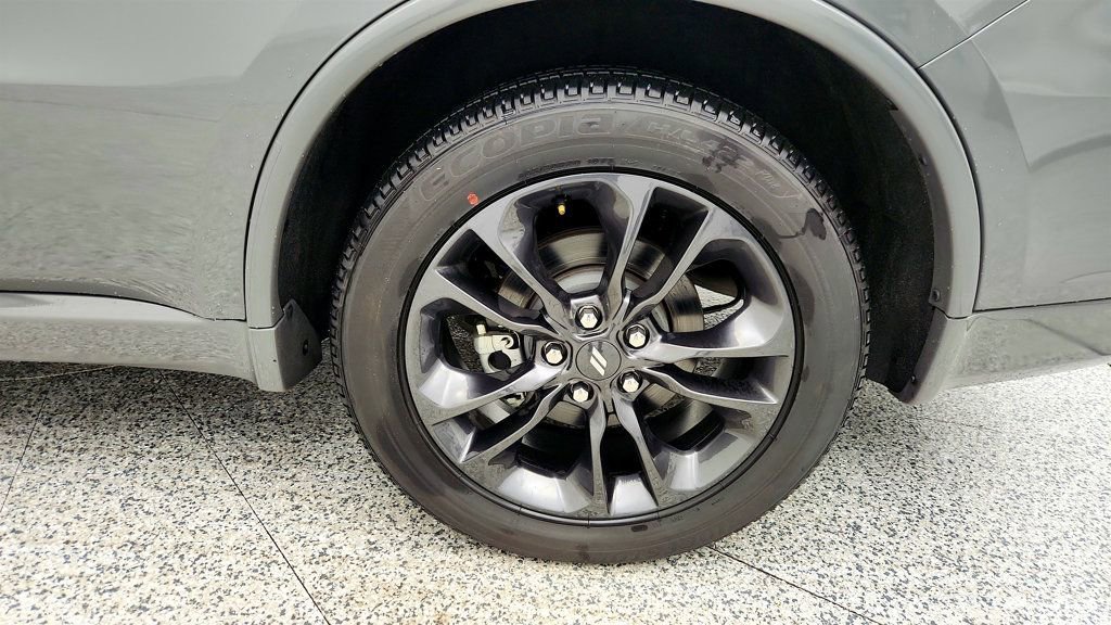 Used 2024 Dodge Durango R/T w/ Blacktop Package image 9