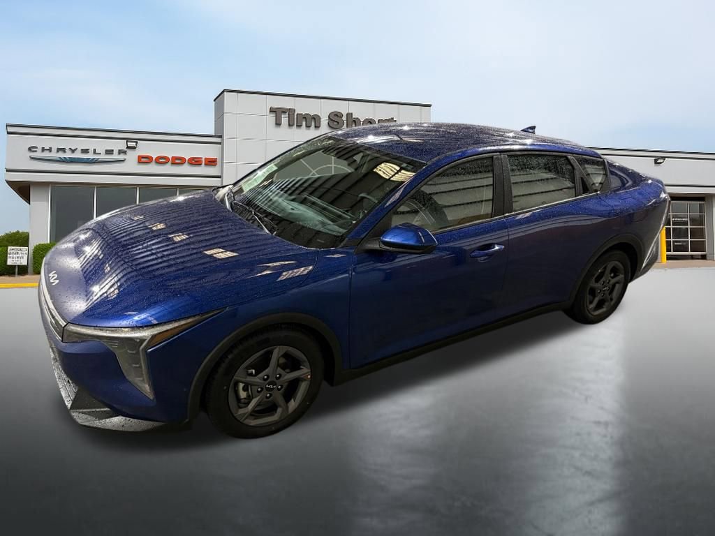 Used 2025 Kia K4 LXS FWD image 8