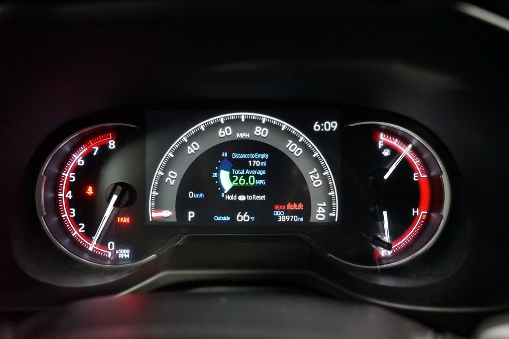 Certified 2025 Toyota RAV4 LE AWD/4WD image 15