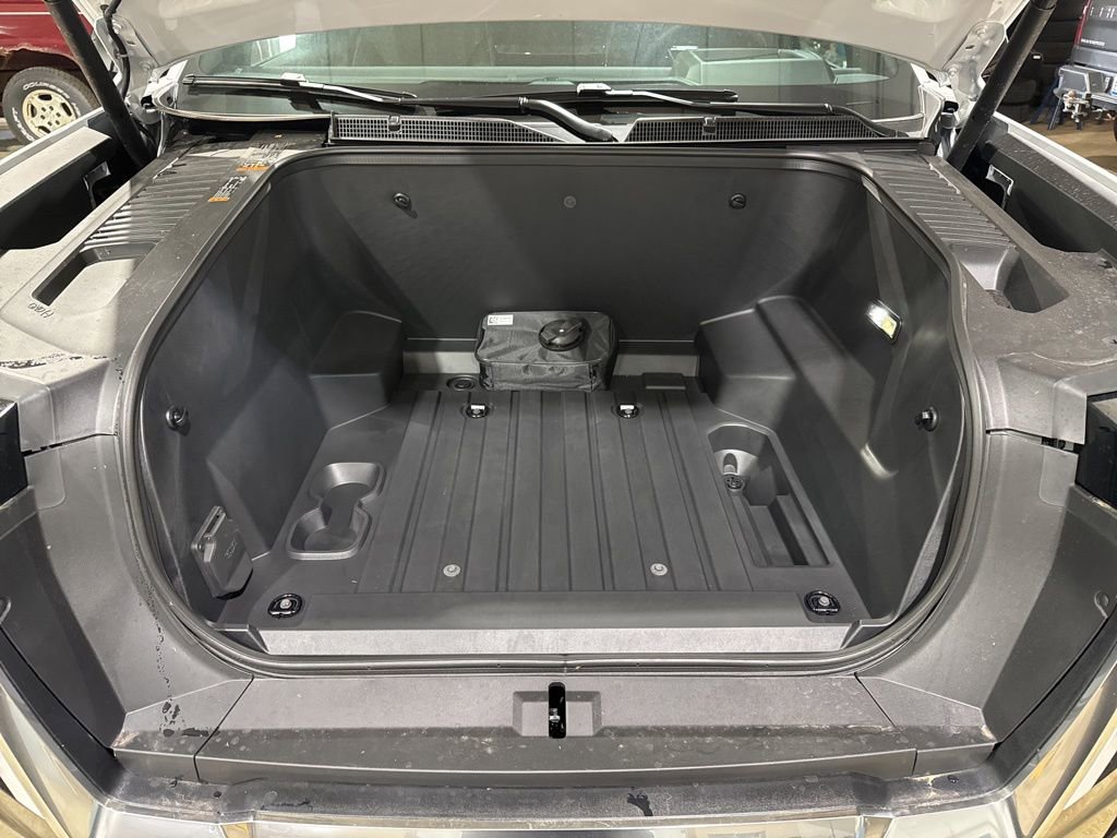 New 2025 GMC Sierra EV Denali AWD/4WD image 10