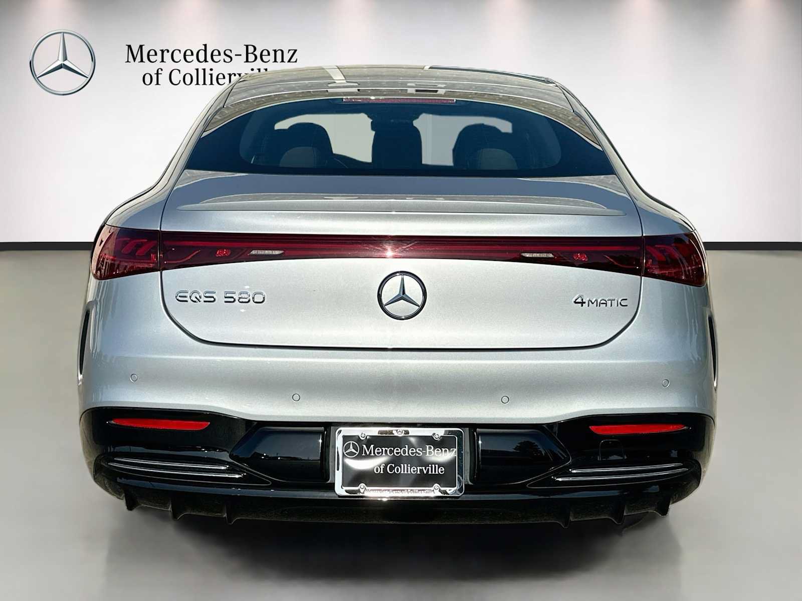 Used 2023 Mercedes-Benz EQS 580 4MATIC Sedan image 6