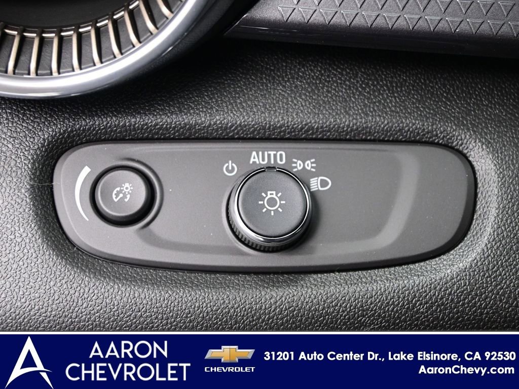 New 2026 Chevrolet Trax ACTIV w/ Driver Confidence Package FWD image 18