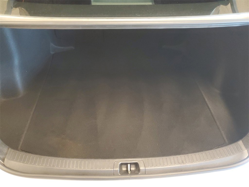 Used 2023 Toyota Corolla LE image 8