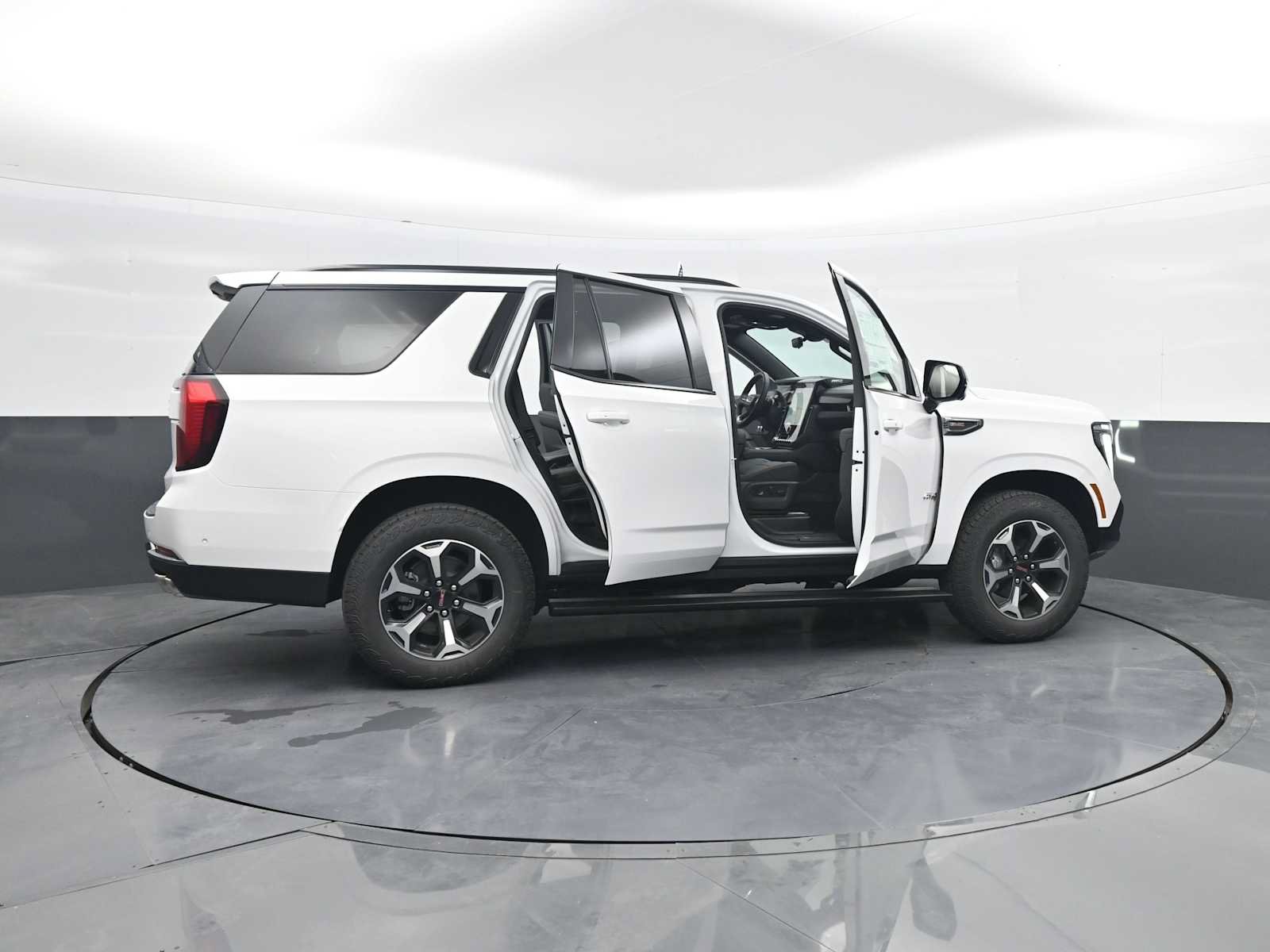 New 2026 GMC Yukon AT4 w/ AT4 Premium Plus Package AWD/4WD image 59