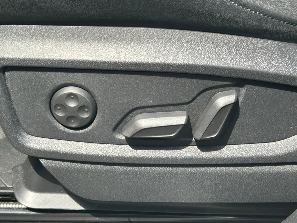 Certified 2024 Audi Q5 e Premium Plus w/ Premium Plus Package image 55