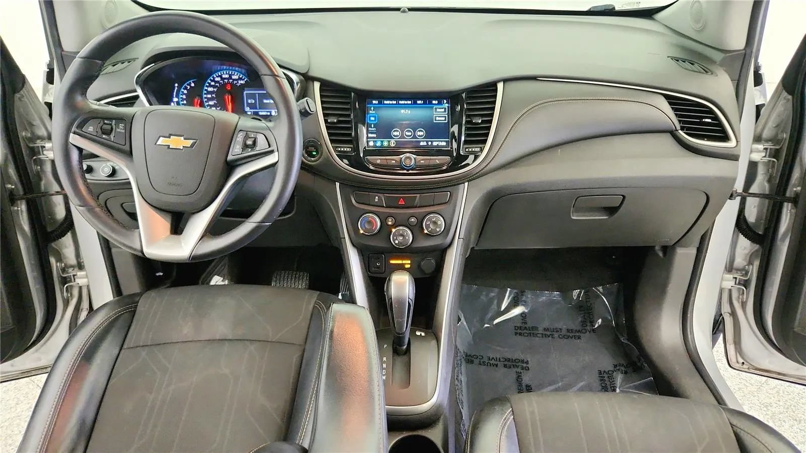 Used 2019 Chevrolet Trax LT w/ Driver Confidence Package FWD image 34
