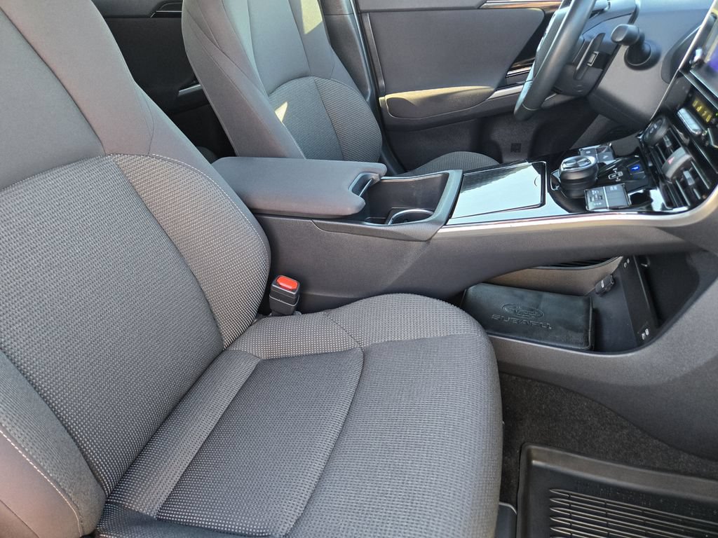 Used 2023 Subaru Solterra AWD image 10