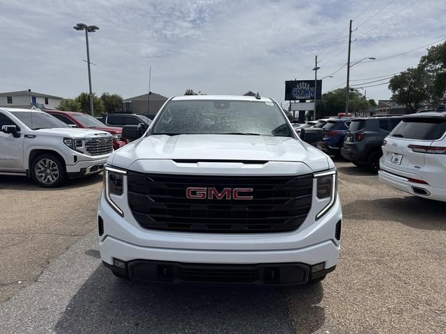 Used 2026 GMC Sierra 1500 Elevation image 2