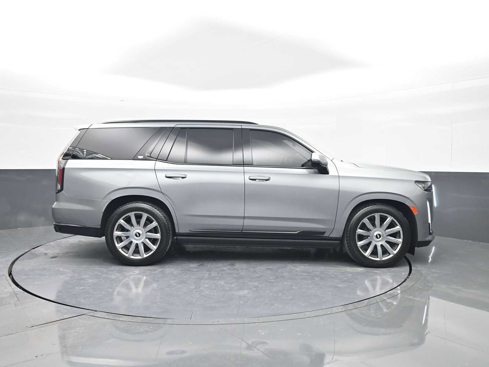 Used 2023 Cadillac Escalade Sport Platinum image 9