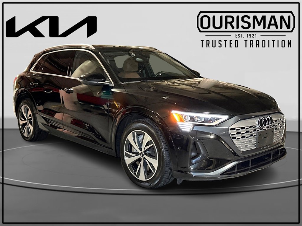 Used 2024 Audi Q8 e-tron Premium Plus w/ Premium Plus Package