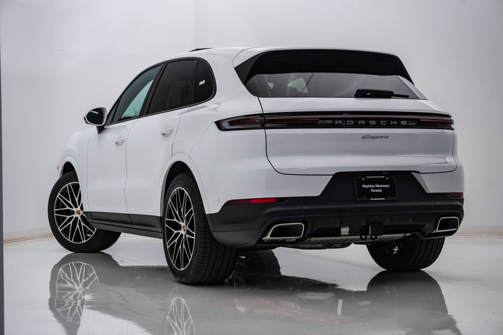 New 2026 Porsche Cayenne AWD/4WD image 3