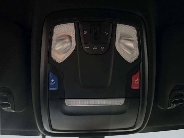 Used 2022 RAM 2500 Big Horn AWD/4WD image 37
