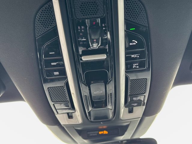 Used 2019 Porsche Cayenne S AWD/4WD image 18