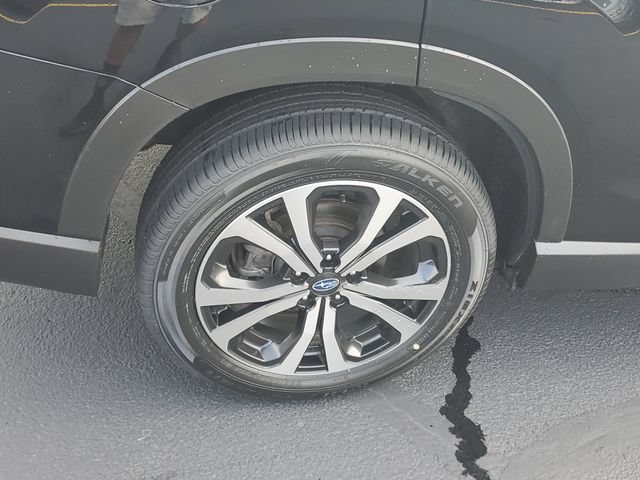 Certified 2023 Subaru Forester Limited AWD/4WD image 5