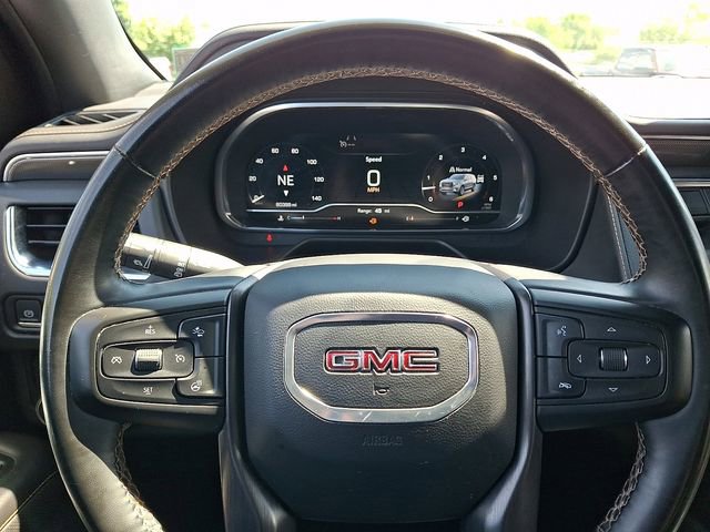 Used 2024 GMC Yukon XL AT4 w/ Technology Package AWD/4WD image 21