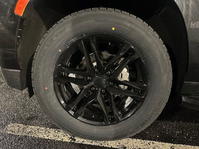 Used 2024 Chevrolet Tahoe LT image 9