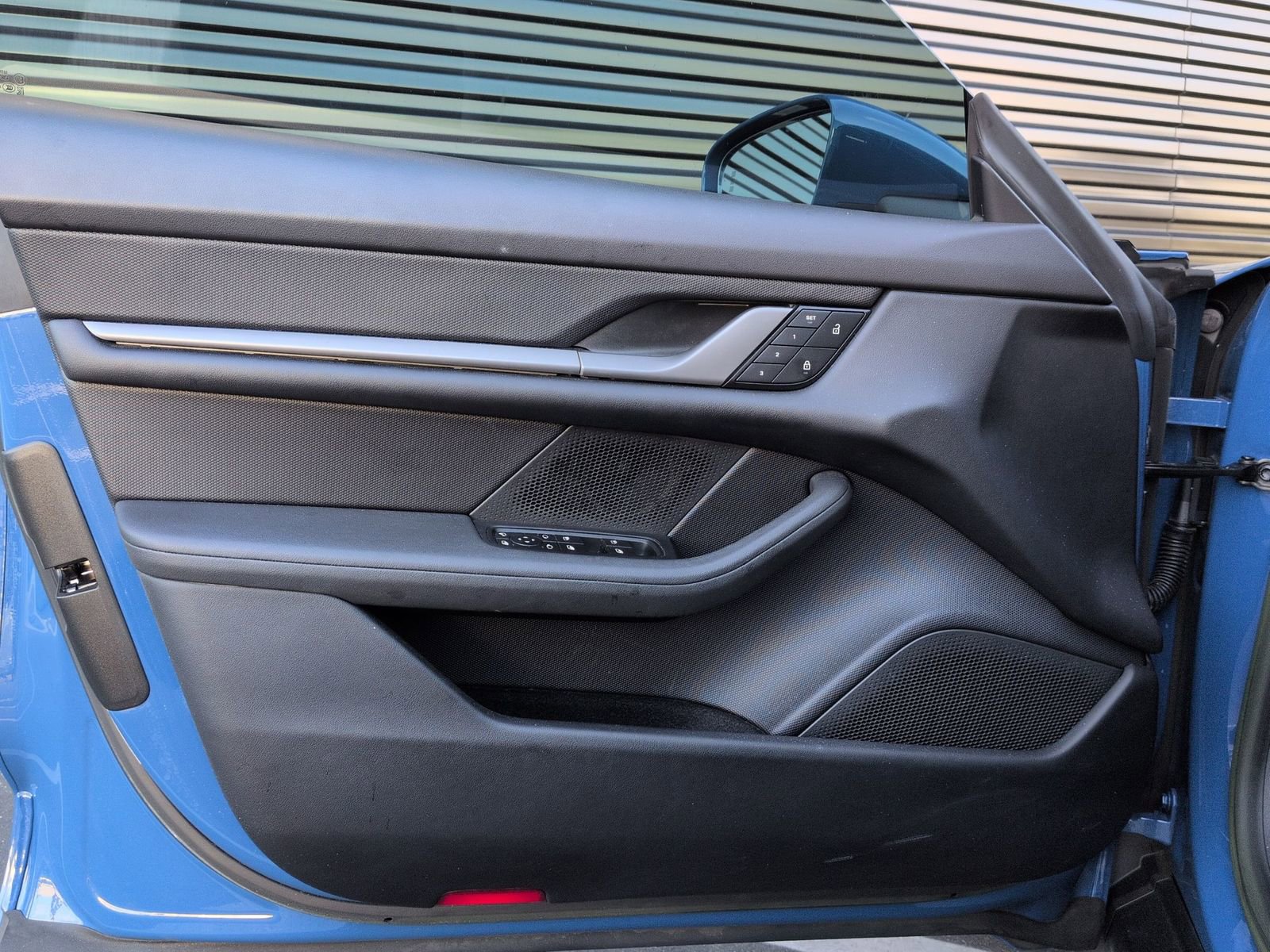 Certified 2023 Porsche Taycan image 14