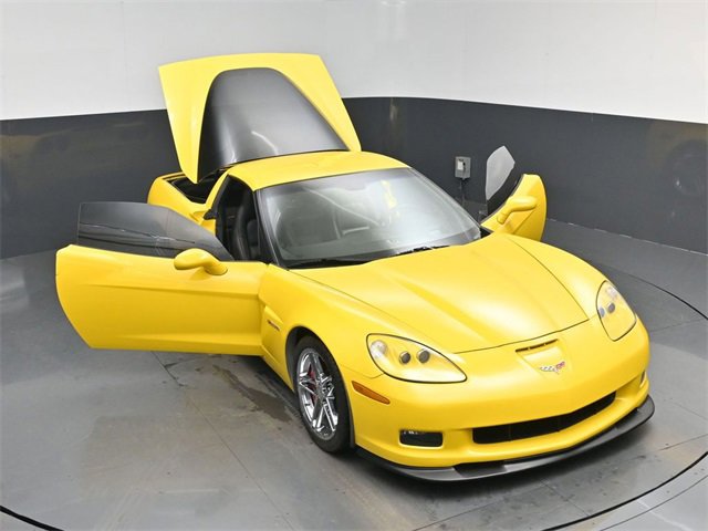Used 2006 Chevrolet Corvette Z06 w/ Preferred Equipment Group image 43