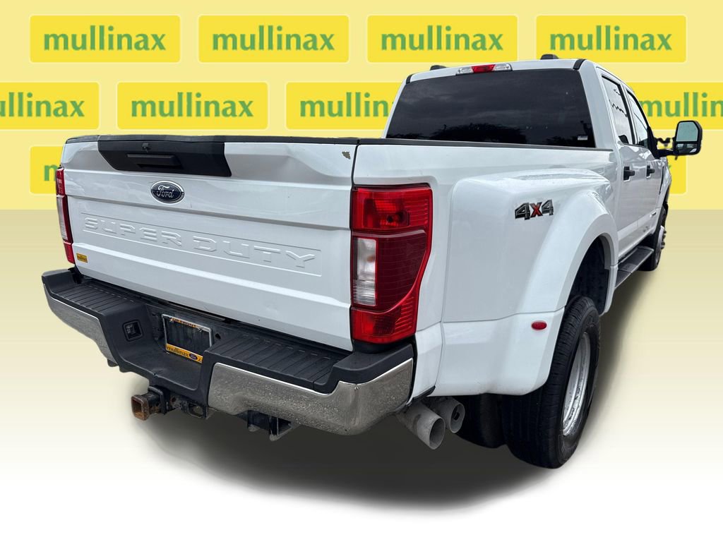 Used 2021 Ford F350 XLT image 4
