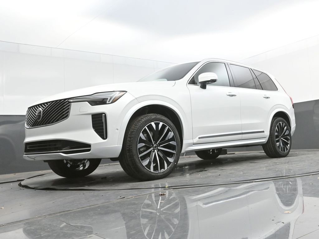 New 2026 Volvo XC90 B6 Ultra w/ Protection Package image 31