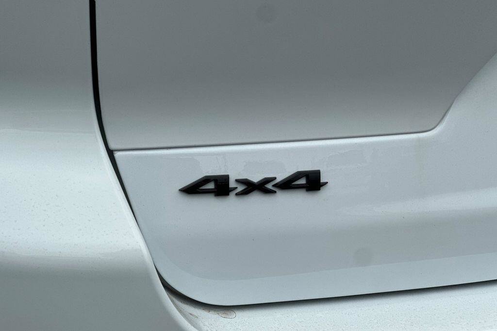 New 2026 Jeep Grand Cherokee L Limited AWD/4WD image 27