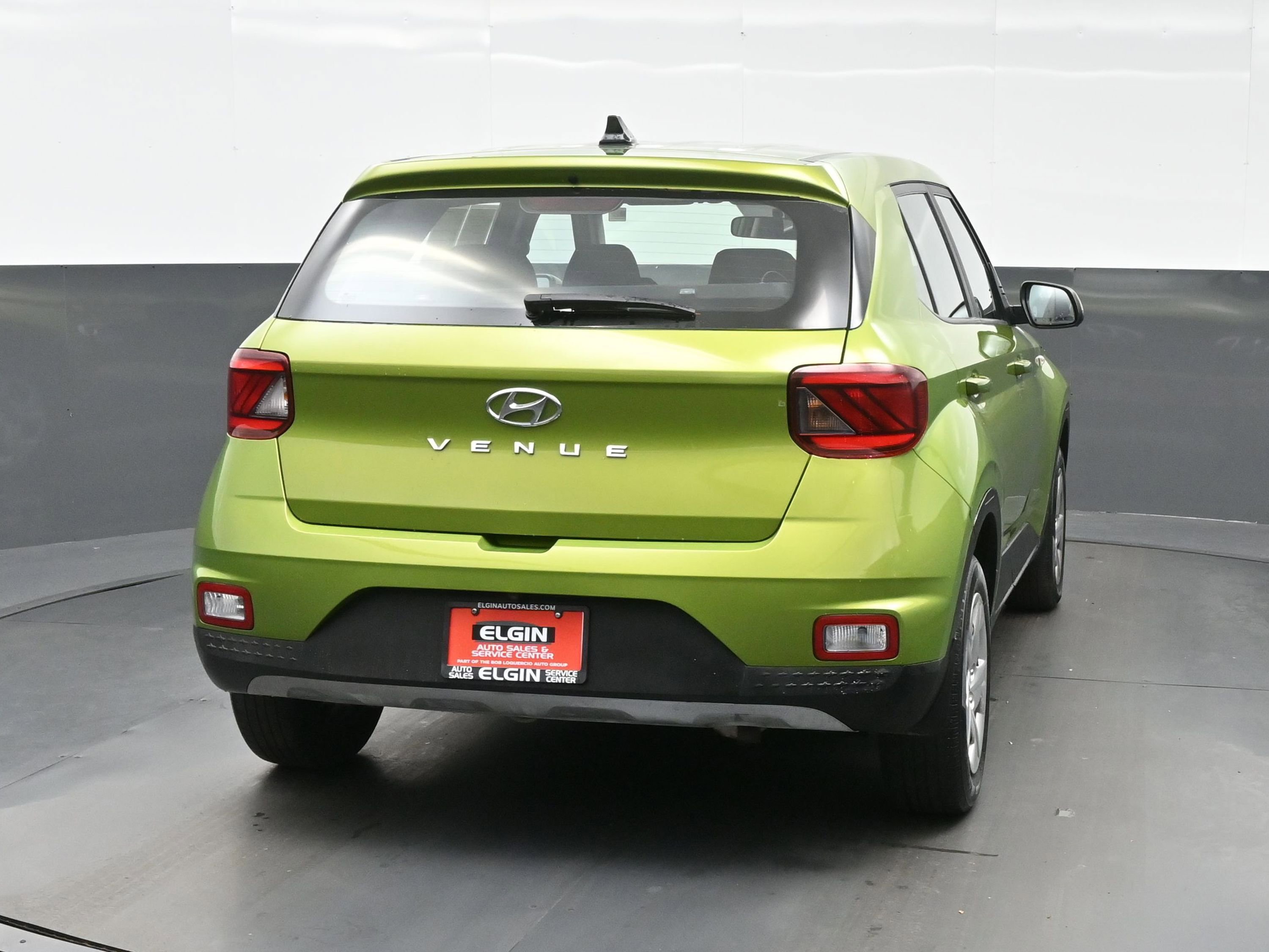 Used 2020 Hyundai Venue SE image 7