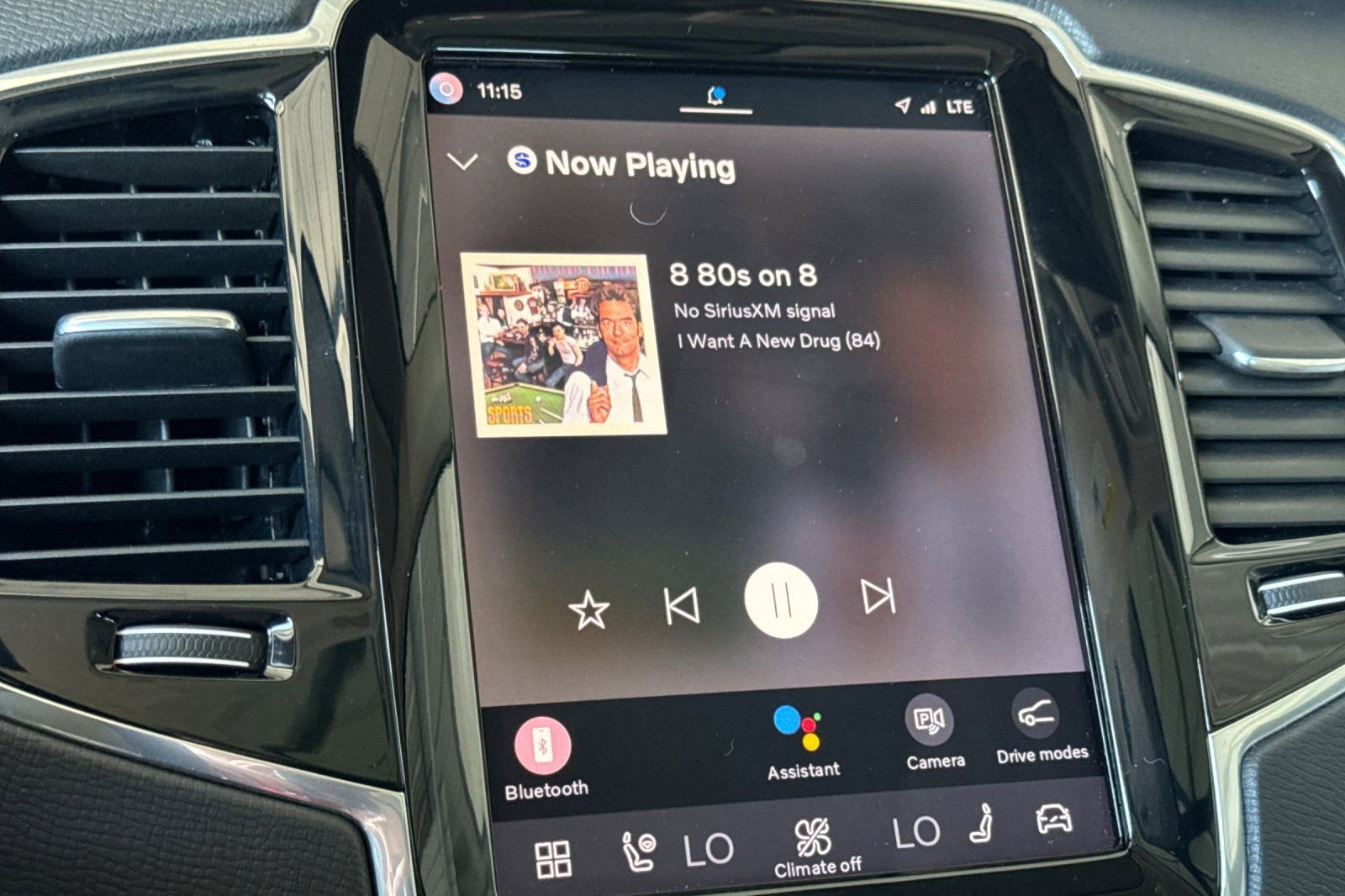 Used 2023 Volvo XC90 T8 Plus image 22