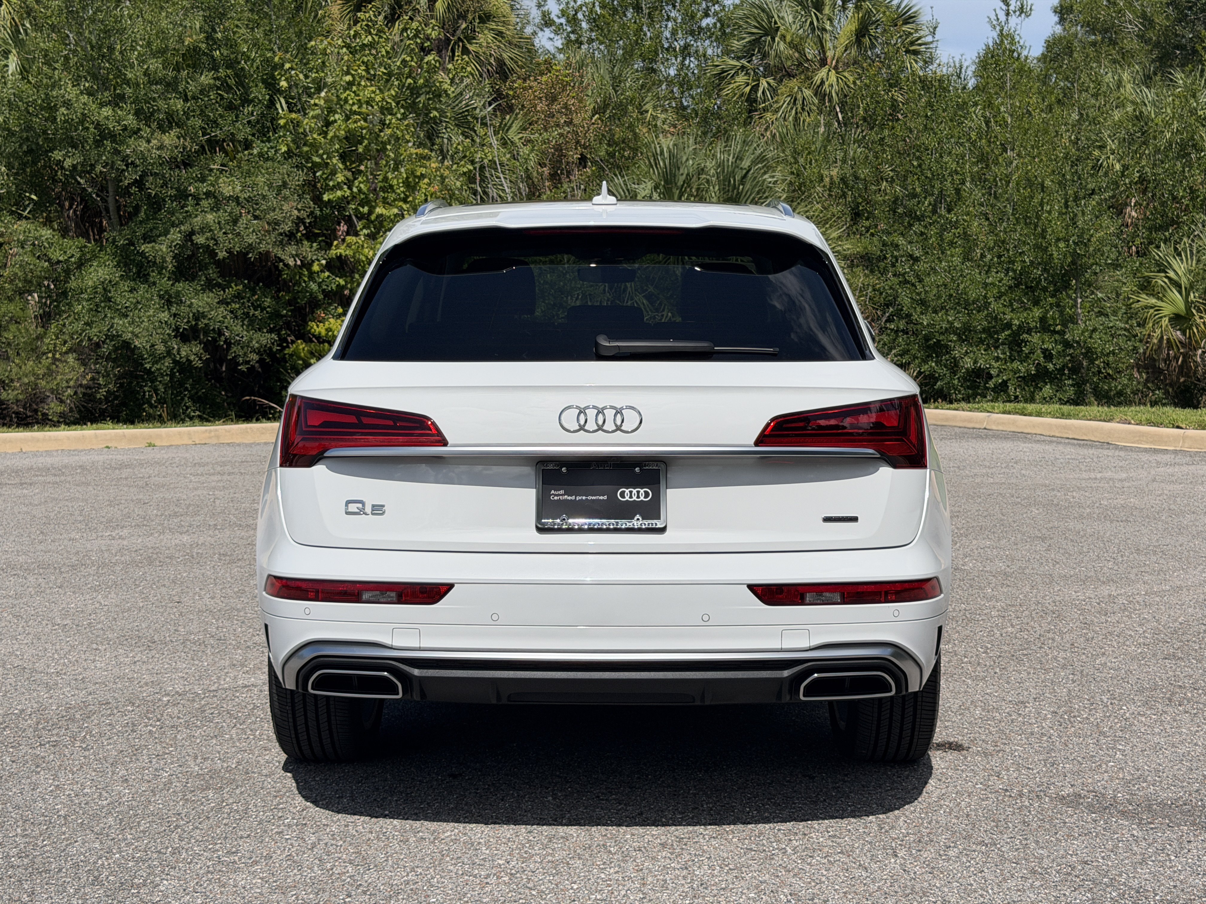 Certified 2023 Audi Q5 2.0T Premium Plus w/ Premium Plus Package AWD/4WD image 6