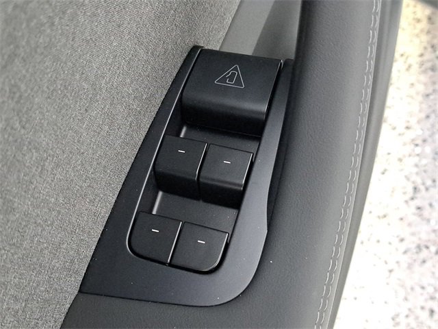 Used 2026 Tesla Model Y 2WD image 21