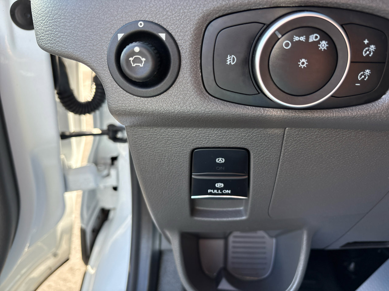 Used 2024 Ford Transit 250 Low Roof w/ Exterior Upgrade Package image 21