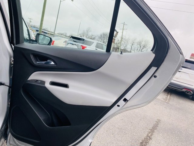 Used 2022 Chevrolet Equinox LS image 15