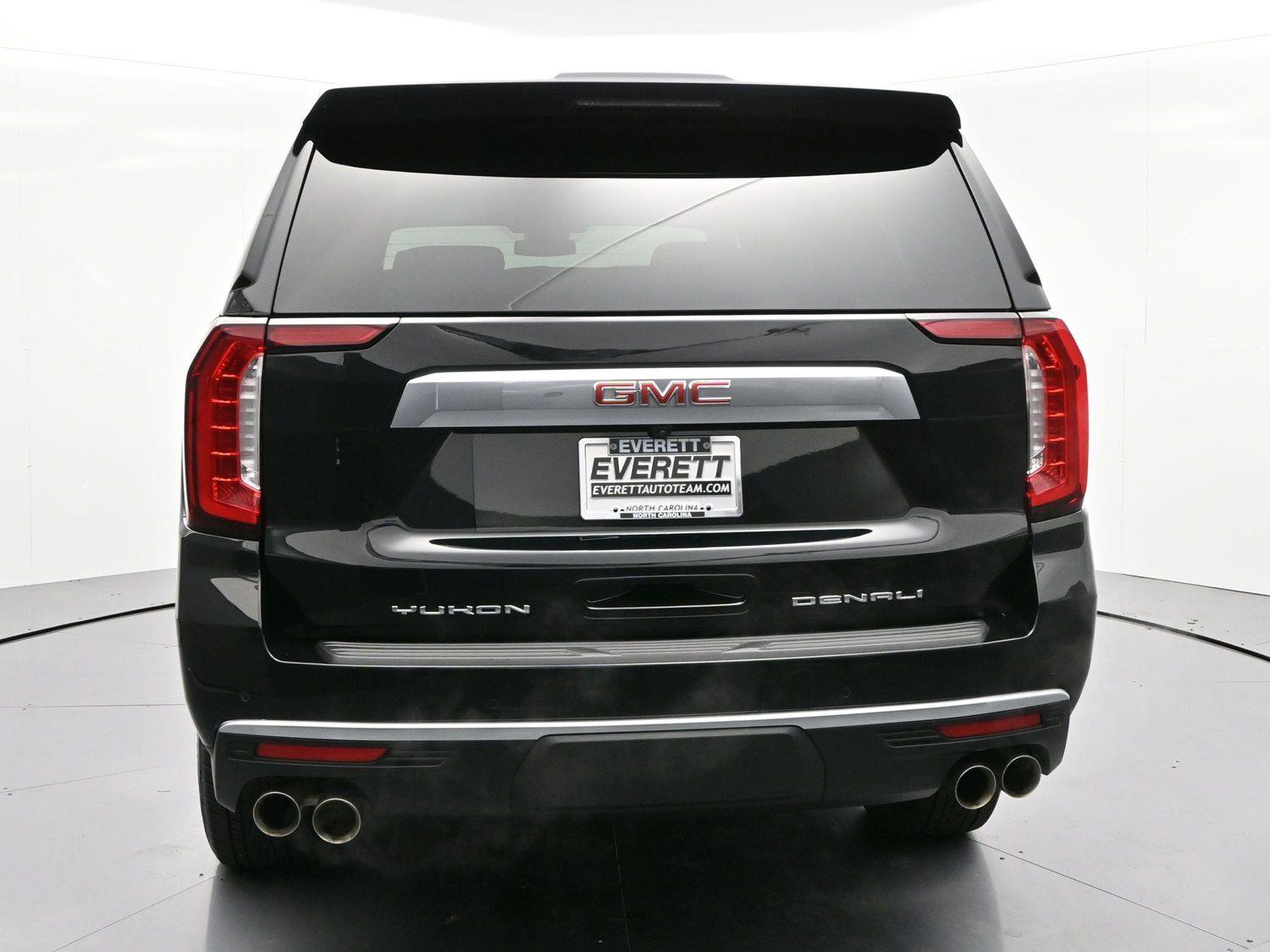 Used 2024 GMC Yukon XL Denali w/ Max Trailering Package image 6