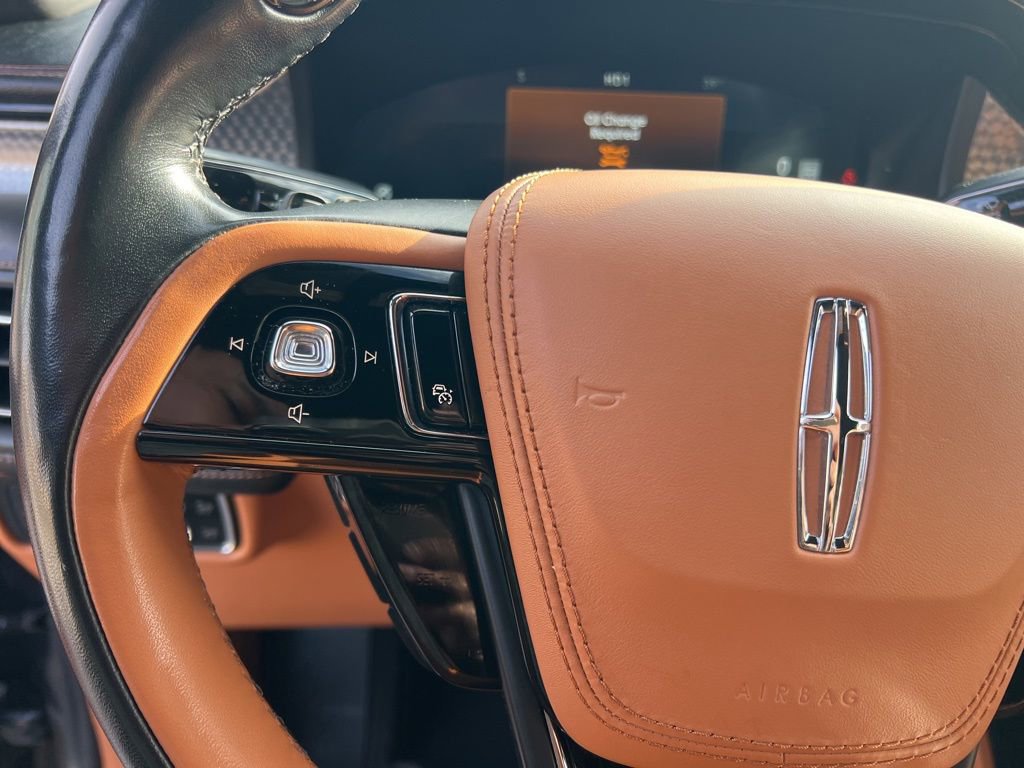 Used 2022 Lincoln Aviator Black Label w/ Dynamic Handling Package image 15