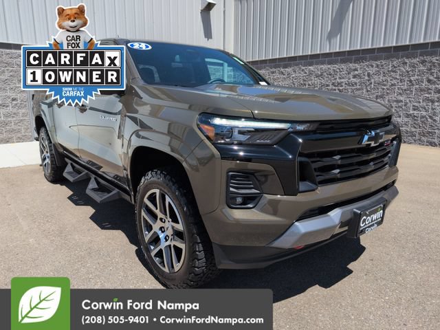 Used 2024 Chevrolet Colorado Z71 w/ Z71 Convenience Package 2