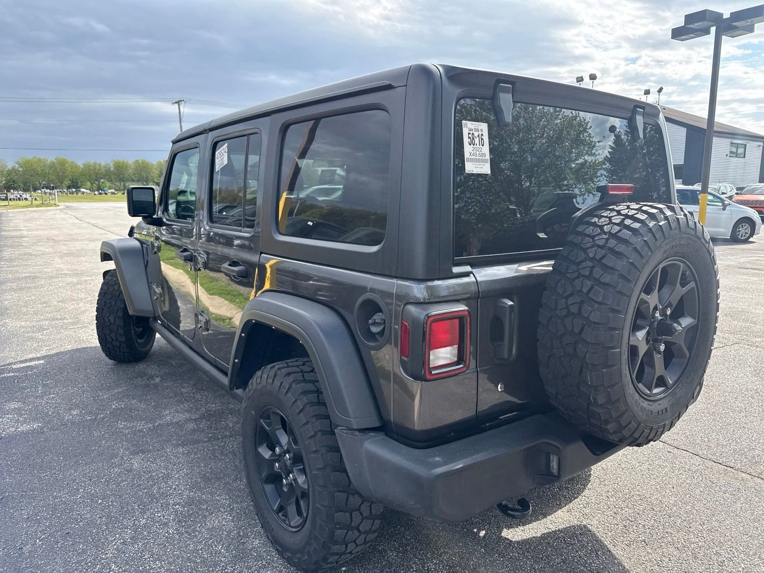 Used 2022 Jeep Wrangler Unlimited Sport AWD/4WD image 12