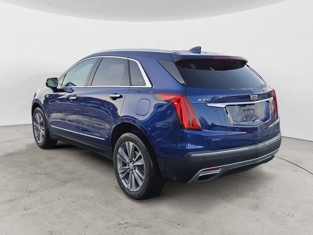 Certified 2023 Cadillac XT5 Premium Luxury w/ Technology Package image 3