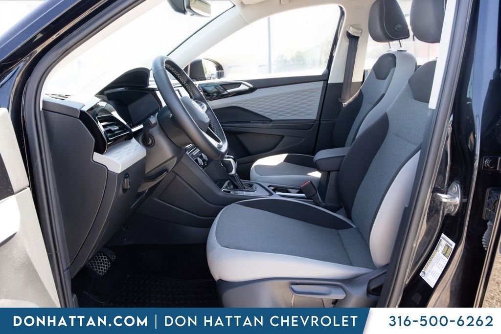 Used 2024 Volkswagen Taos S w/ MDO Package FWD image 3
