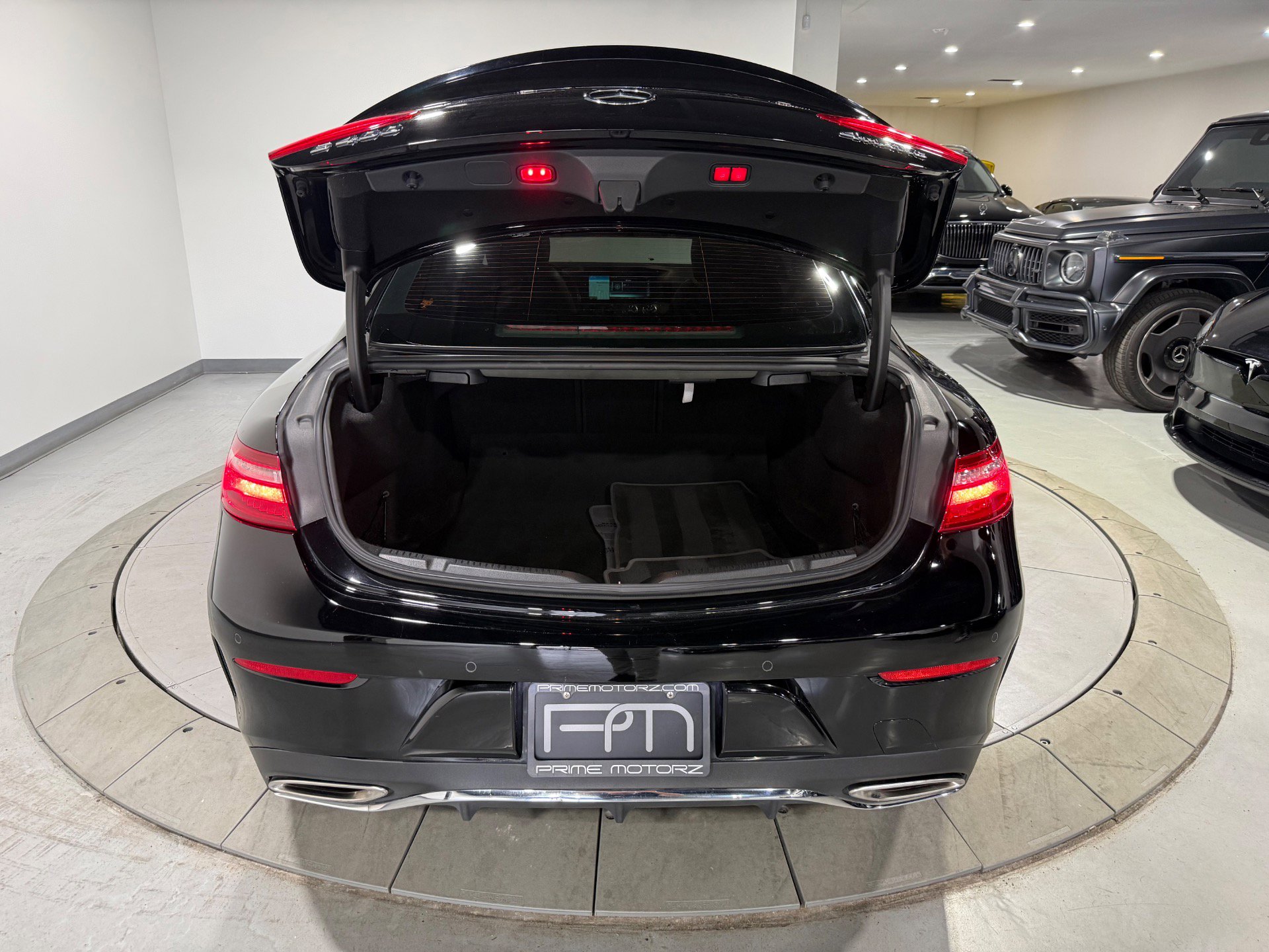 Used 2018 Mercedes-Benz E 400 4MATIC Coupe image 19